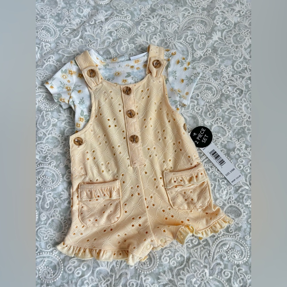 3/6MONTHS Nicole Miller yellow jumper with floral top